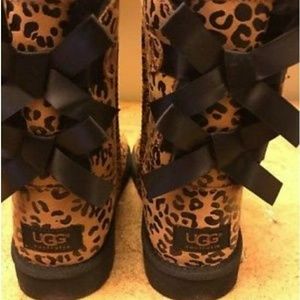 UGGS Leopard print
